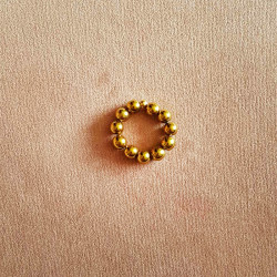 pierścionek z hematytów...