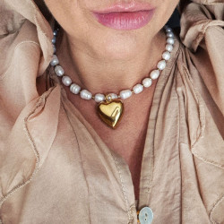 naszyjnik z pereł z dmuchanym sercem