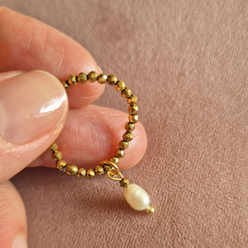 pierścionek  z perełką