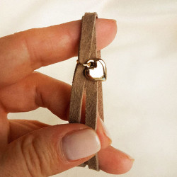 Bransoletka zamszowa z serduszkiem